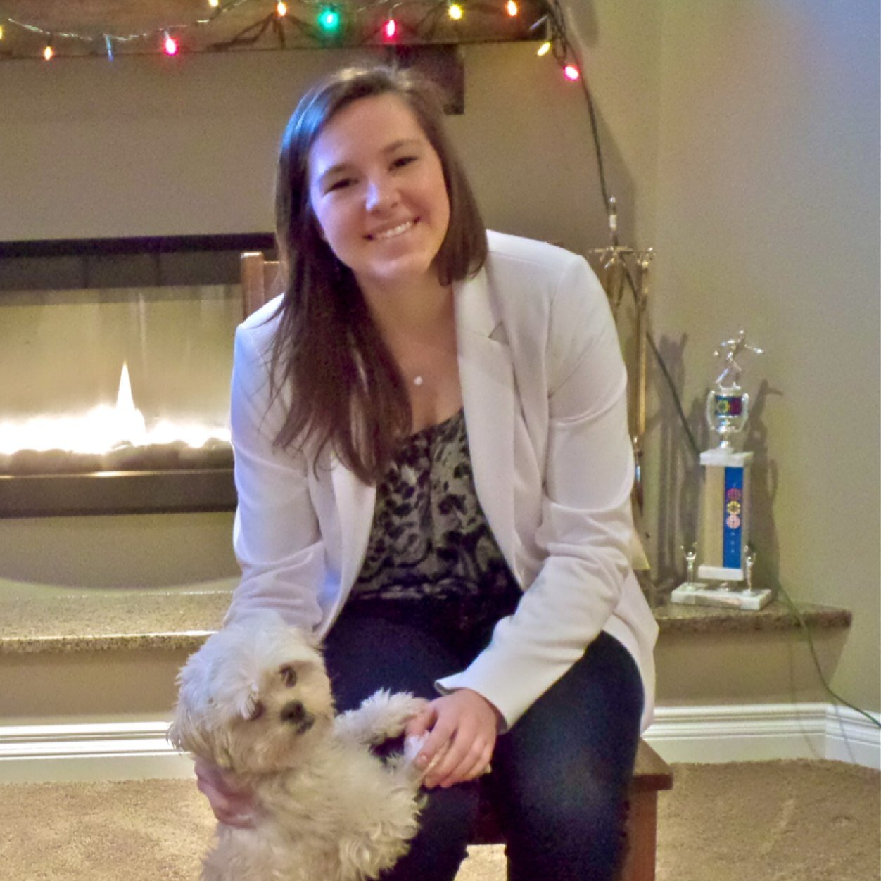 Canadian; full time adventurer, sweatpant lover, fuzzy sock aficionado and environmental enthusiast.
