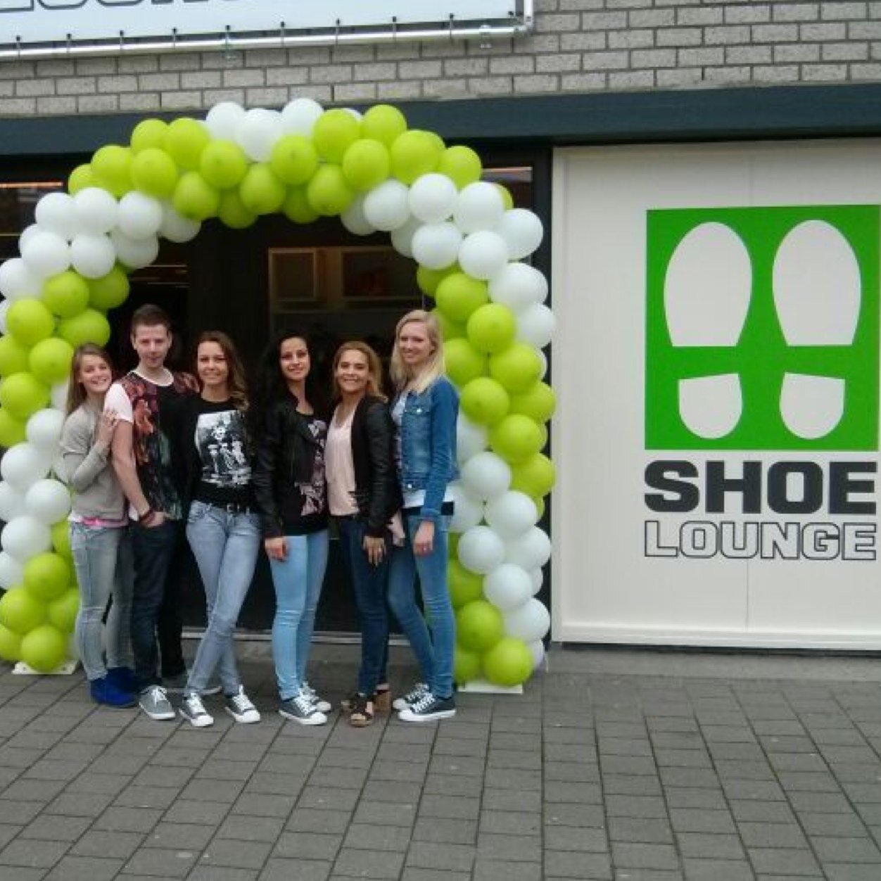 Nieuw in Hoogeveen. Kleding en schoenen!