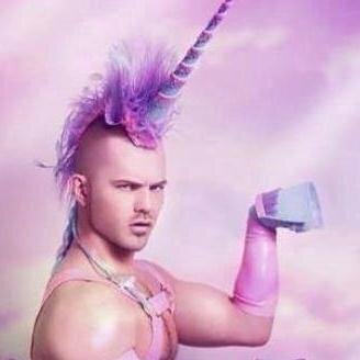 Mon meilleur étalon. Cordialement, M. Licorne