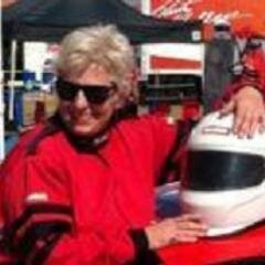 Professional pet caregiver: Pet Behavior Consultant, retired Vet Tech, #48 Jimmie Johnson fan, #NASCARFOLLOWBACK & Baseball (Yankees) fan