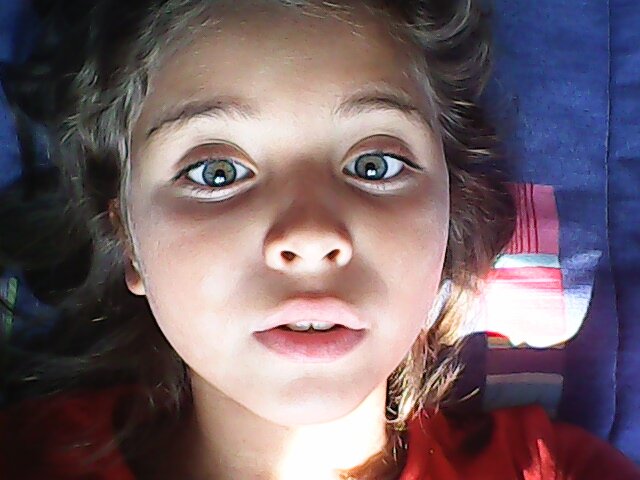 laurafe46158746's profile picture. lau