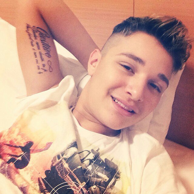 Sonhar nunca desistir, ter fé,pois fácil não é nem vai ser... Te Amo Muito @mcgui_oficial ♥ Guinatica Forever S2