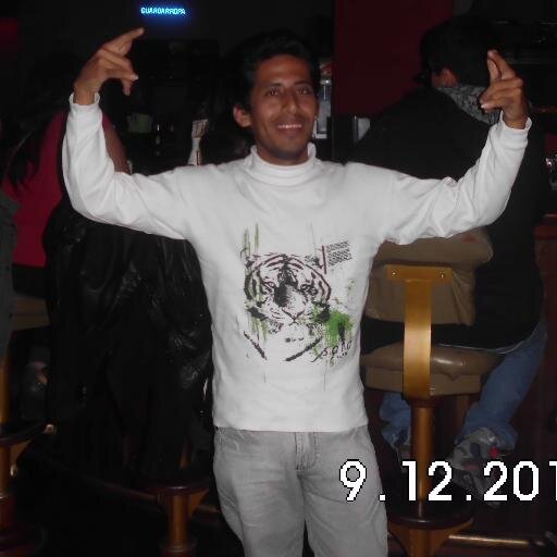 Bueno me llamo Luis Oswaldo Albujar Montes mis amigos me dicen Jesús, Lucho o Luisito