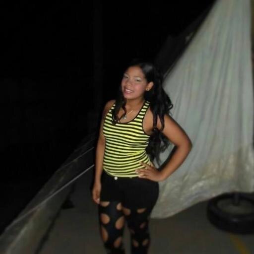 NicolTaveras24's profile picture. Acerca de mii: me encanta bailar, pasar time con mis amigos. Y sobre todo I love music