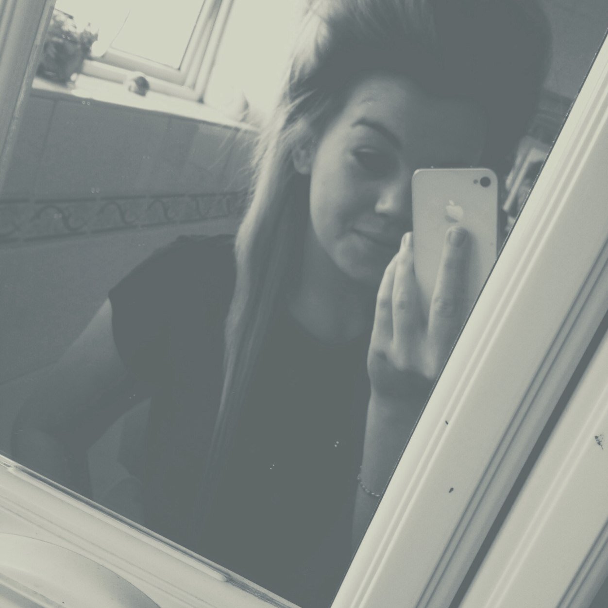 dont really use this account//✖