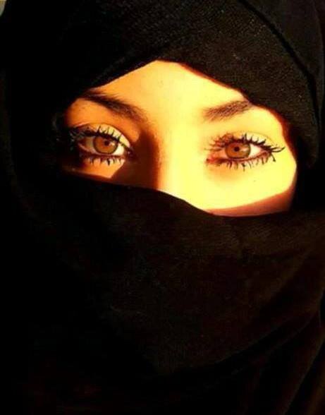Ce compte a pour but de vous aider à en apprendre davantage sur l'Islam. This account aims to help you learn more about Islam in an easy way.