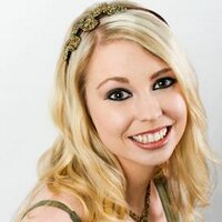 Megan Petersen(@Glamour365) 's Twitter Profile Photo