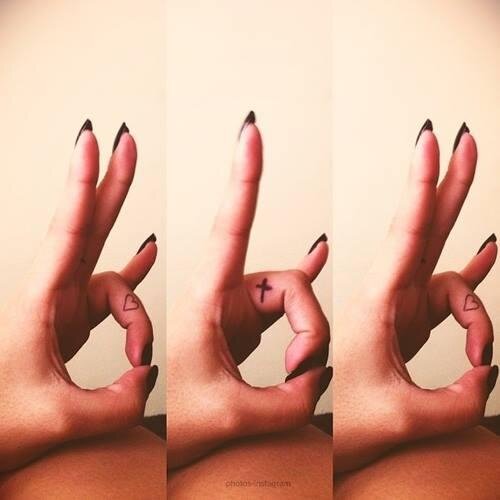 I follow back   *-*