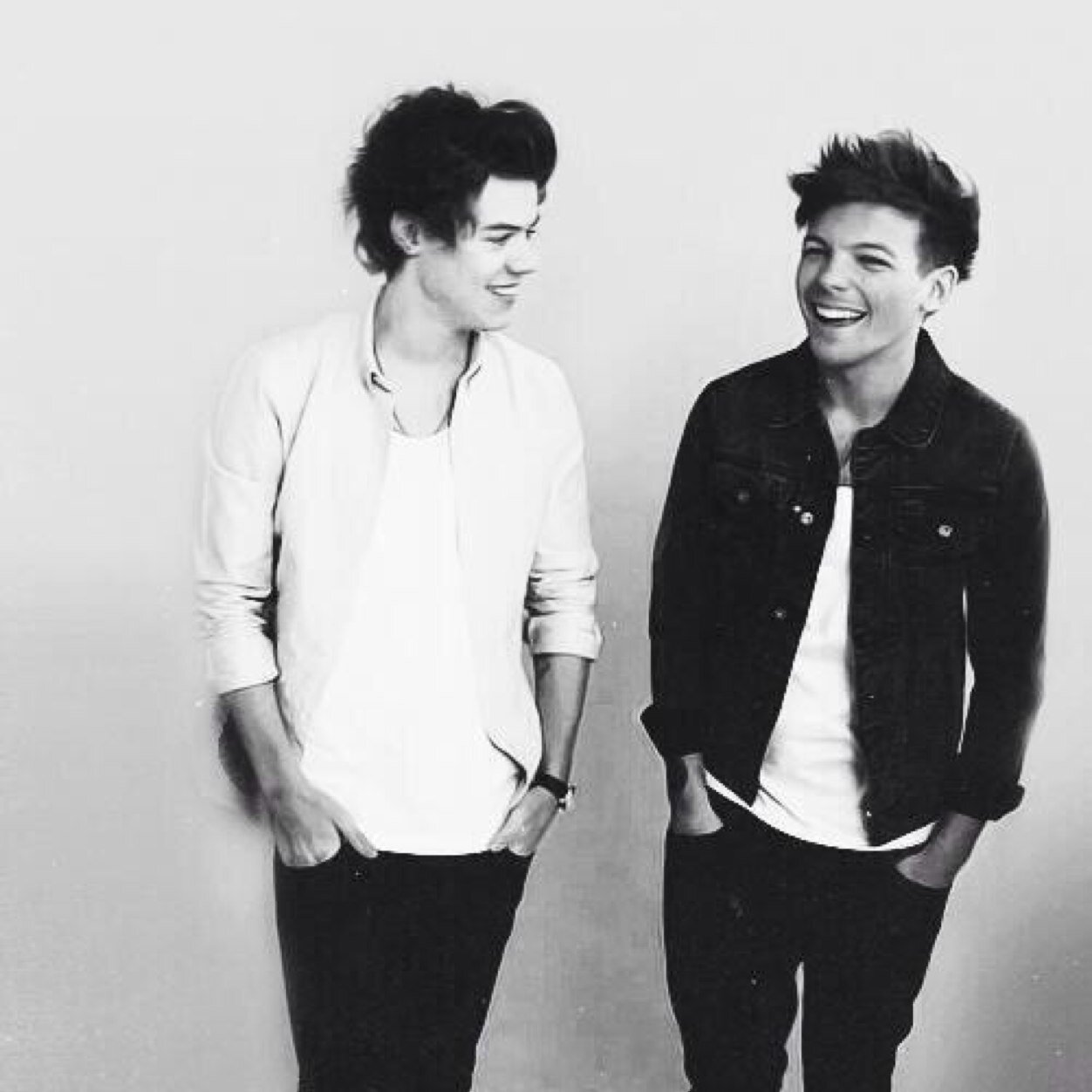 Haiii!!! You just got a free follow from @LouphoricLarry :) please follow she follows back :)