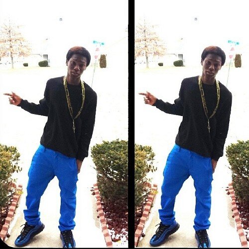Fuck a bio I'll go acapella fuck who hate im in traffic  with squad