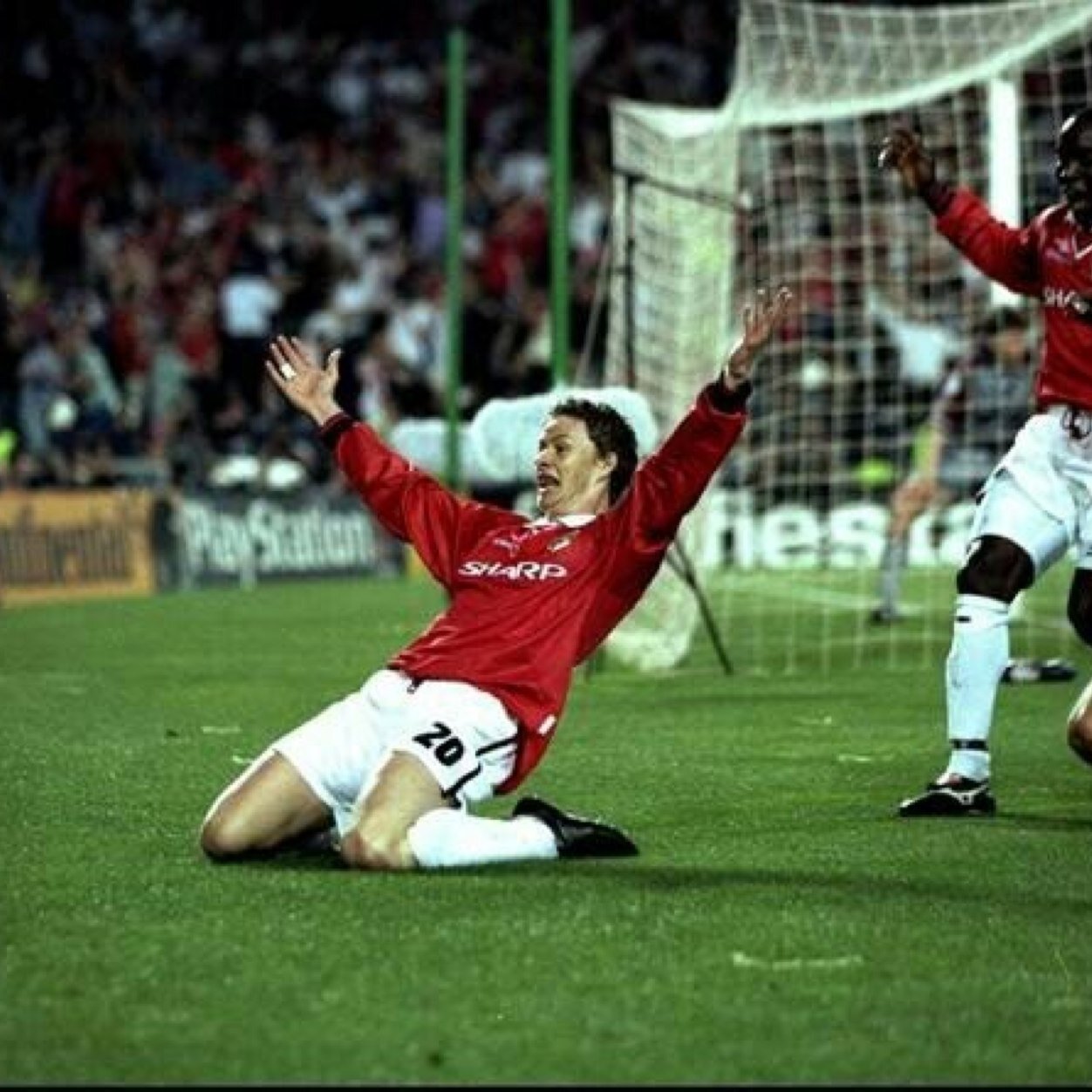 man utd fan garstang uk lmtb/st 89-08 go when i can rotterdam91 eric is god barca99 2nd is not acceptable ! well when saf was in charge!!