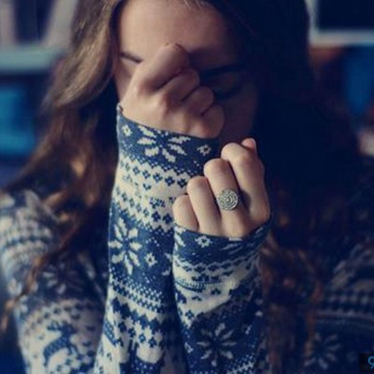 Just a broken girl trying to make it in this cruel world. To everyone else I seem happy and strong, but I dont even remember what those are.
SH, ED, Depression.