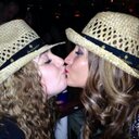 Natasha Booth - @89_booth - Twitter