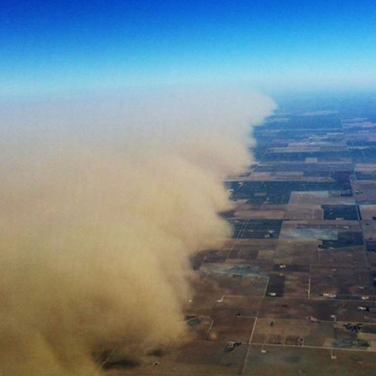 Is Lubbock Windy?