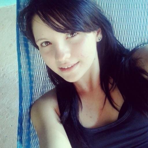 Ser feliz , passear .. Muito fuas, festas... FAzer a vida valer a pena.. #vqv