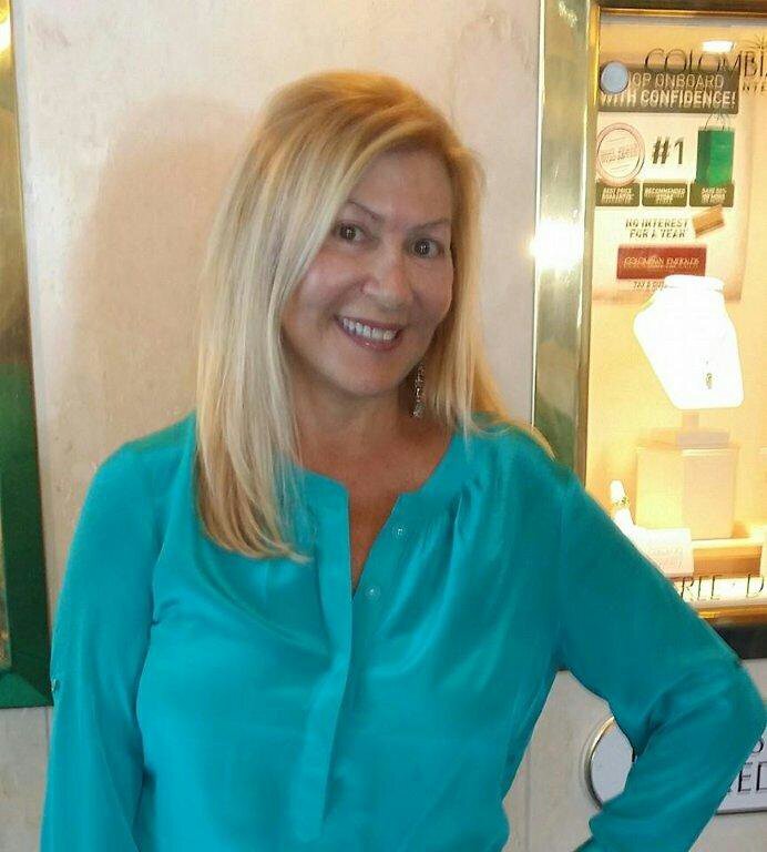 mmparis7's profile picture. 