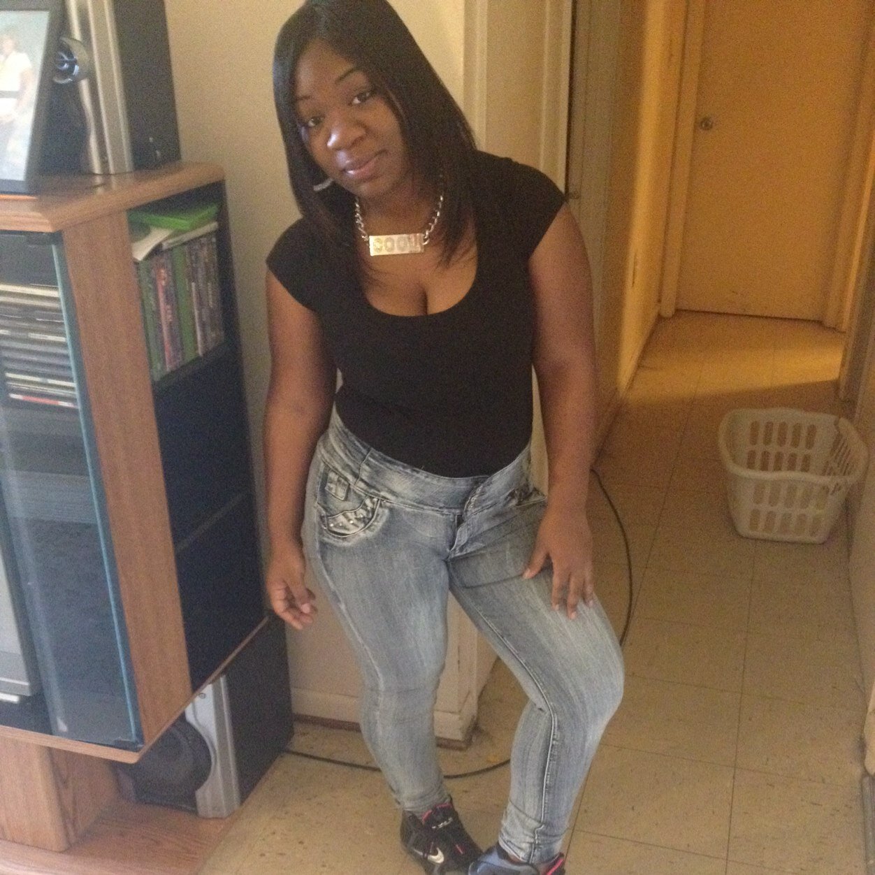Its a good feeling to find the one you know who you gone ride with through it all 
#11/22/13
#Kik: Lovinhim_16
Follow me on ig @unforgivable_imperfect