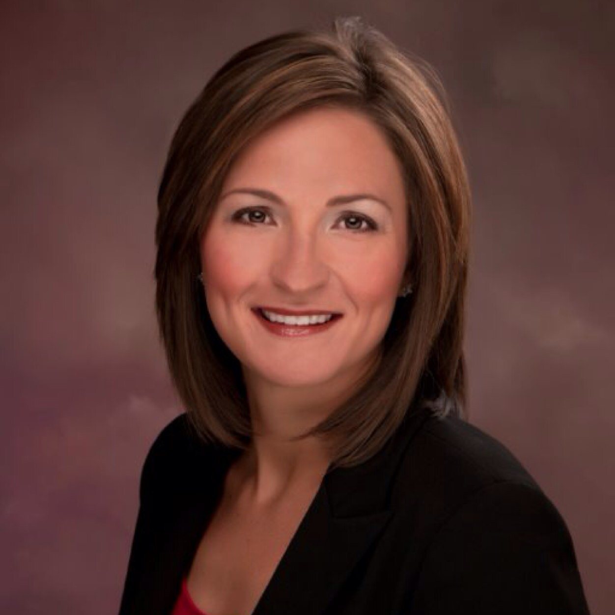 Veteran mortgage expert with vast business experience that enables me to find my prospects the best rate and product available. 
Visit website today quick quote