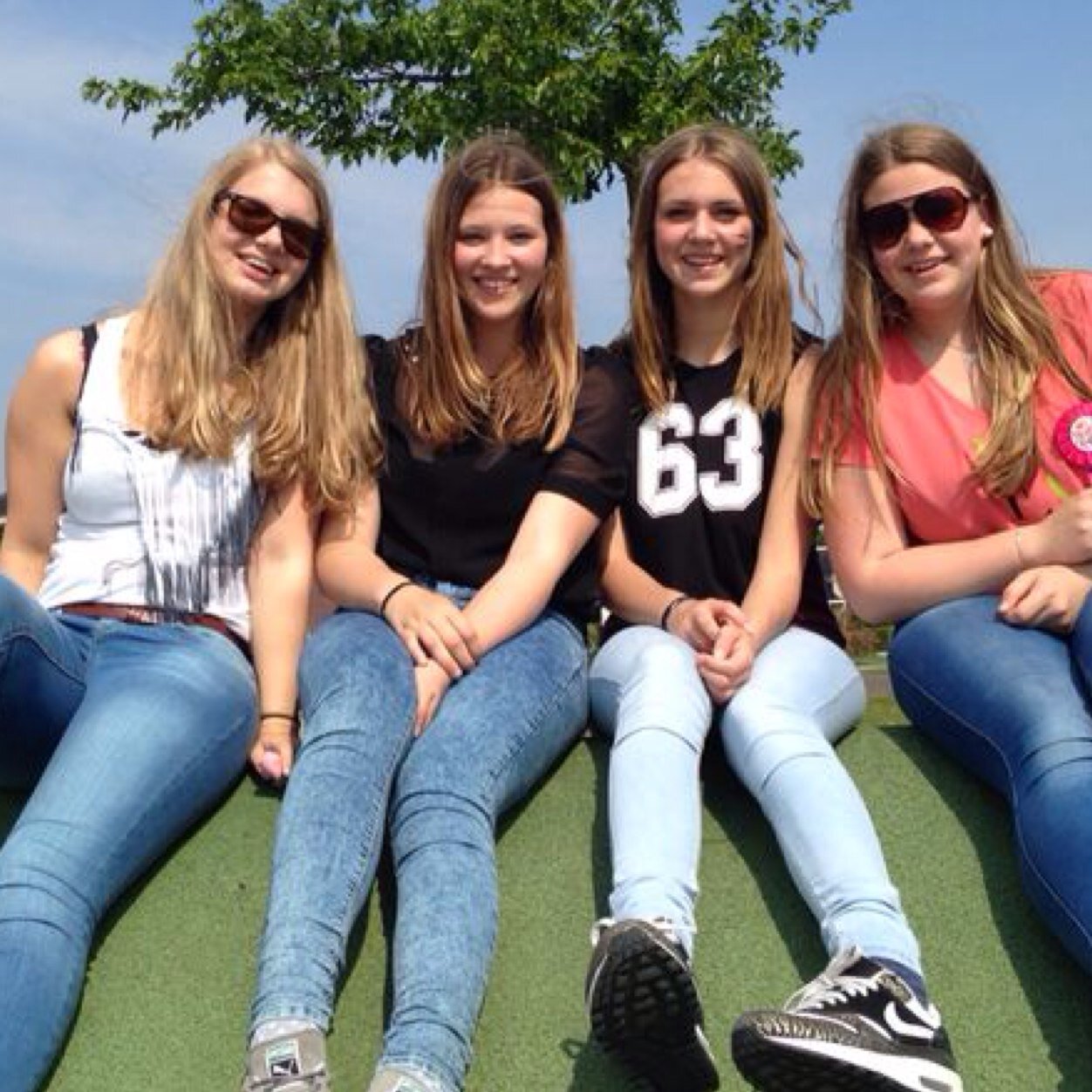 bolippmann's profile picture. Hey ma bob ik hou van je, I don't wanna lose you!! knuffel Nien / ik hou van je kusjeeee❤