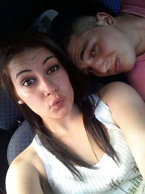 HazeSuena's profile picture. A veces parece que la vida te dice que NO, cuando en realidad te dice que ESPERES.Cuida lo que amas.  25 eeeterno, te quiero mucho tonta:)