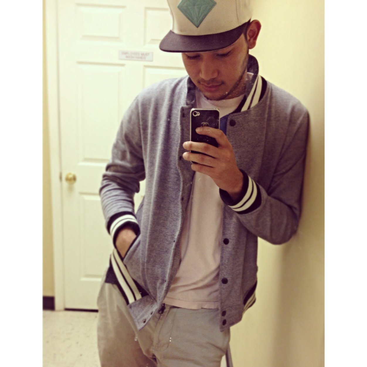 iRomeoEduardo's profile picture. I'm a G.      
entleman