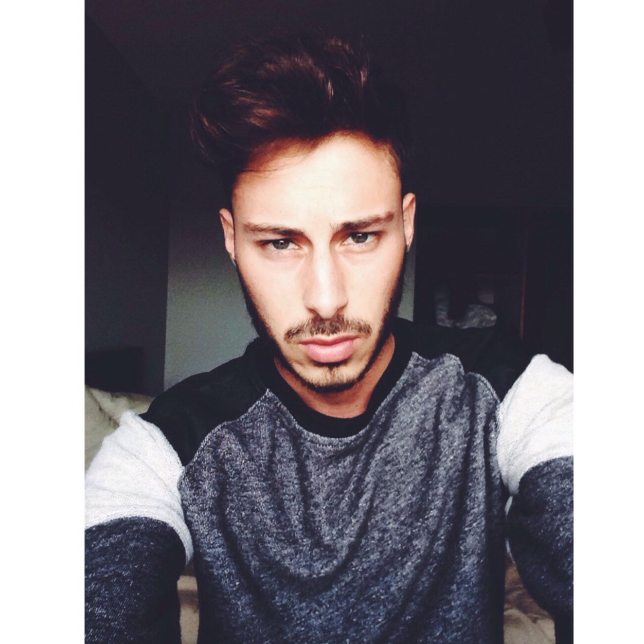 AlexandreThau's profile picture. don't worry be happy ;) instagram ALEXT8231 facebook alexandre thau