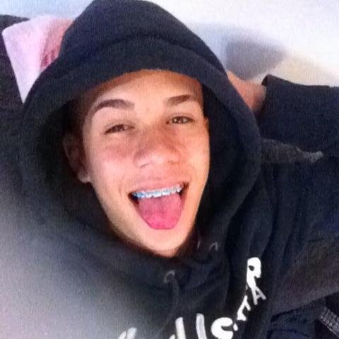Instagram: PEHENRIC