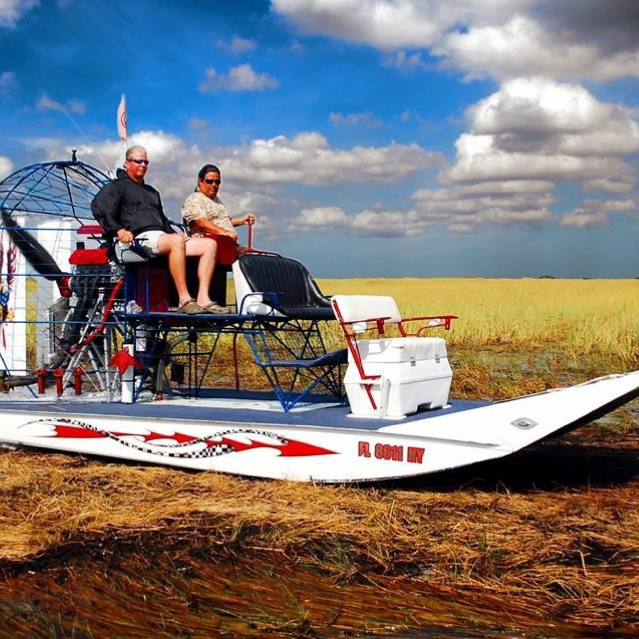 captozzie's profile picture. Onwer/partner/Everglades Nature Tours /Wildlife Artist / Boat captain/