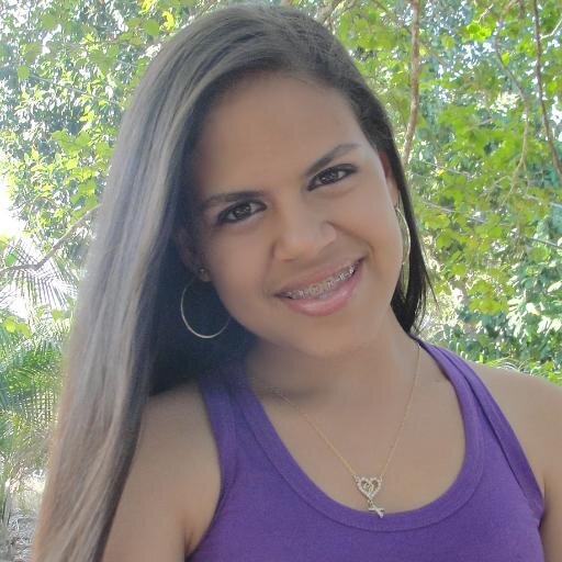 ~ ×  aquariana, paraibana, estudante, namorando ;D