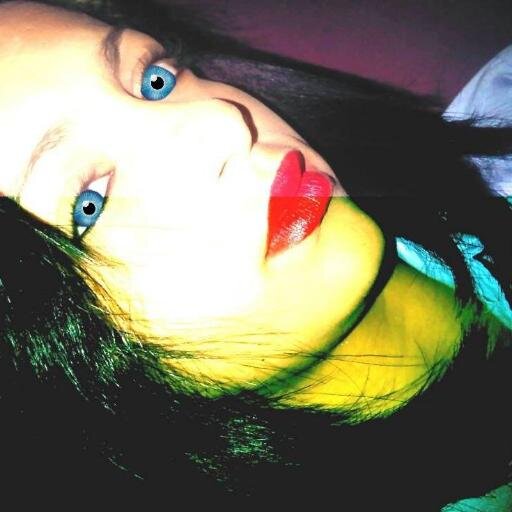 No VivoOo Pah LA Gente,
PrimerOo Dios Ant TO2 :$
Amo mi #familia ♥
Frustada Con To lOs generos No tengo Favoritos :$ ♥