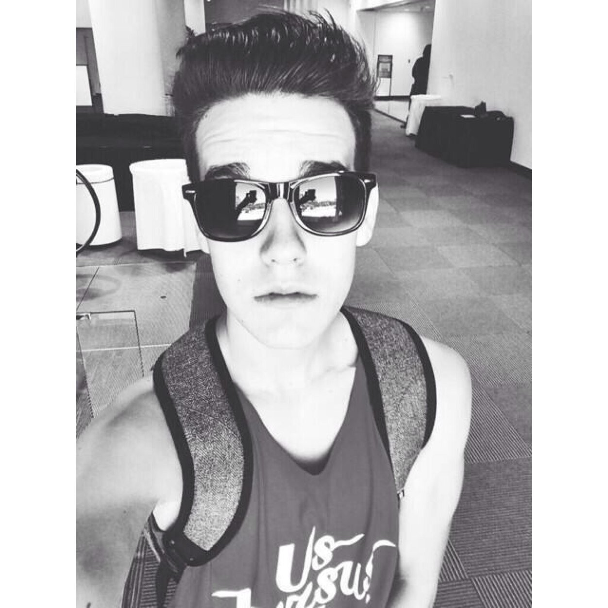 cameronssass's profile picture. Are you a painting bc I want to nail you against a wall