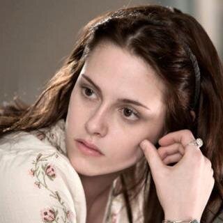 Twihardtotheend's profile picture. I'm a huge Twilight fan (books and films), a  Robstener, Kstew, SMG and Buffy fan (dvd's and books). Also an NCIS, and HP fan.