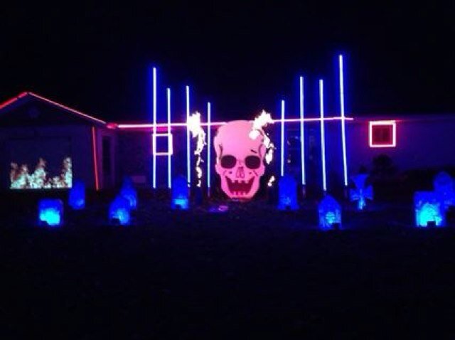 Halloween & Christmas Lightshows. Pyromusicals and special effects.