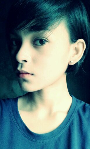michaeladungca
achi
#don't cry for what is lost..smile for what still remains.:D