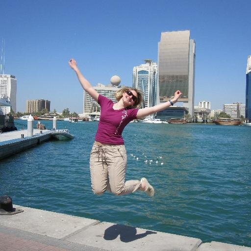 QPlourde's profile picture. Marketing analyst, travel enthusiast, running addict & amateur sewist