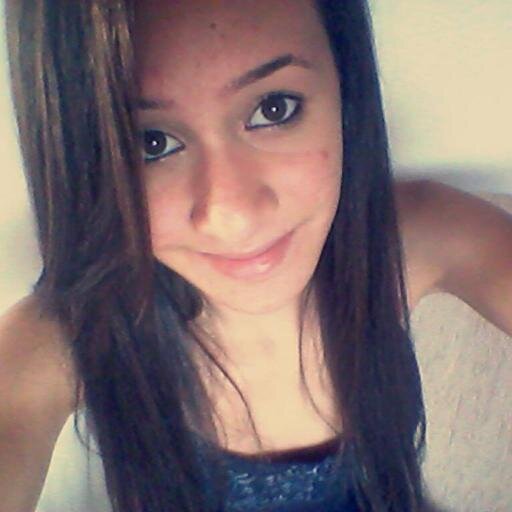 Não tenho sangue vermelho,tenho sangue Roxo,não uso Tênis,Uso Supras,Não sou fã, I'm Belieber