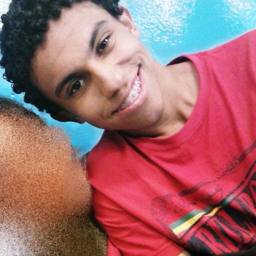 Taurino,18 anos e Filho de Deus.  Quer Saber Mais? Então Segue ai.