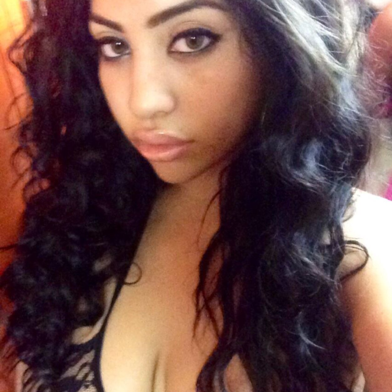 Hard working and beautiful! Im just living life.
