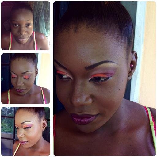 donnellalozada's profile picture. LIVE,LOVE,LAUGH