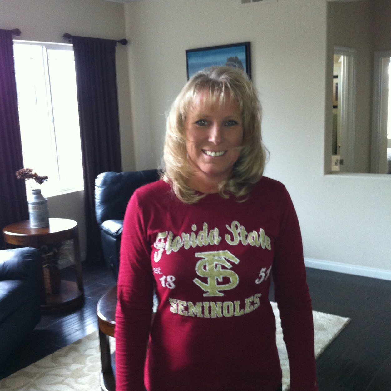 nic_vicki's profile picture. 