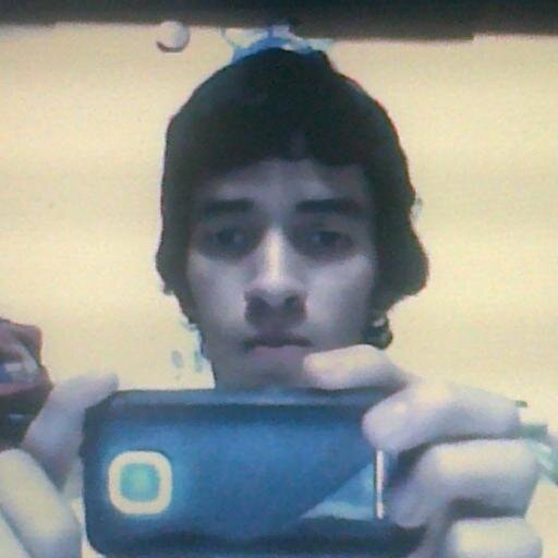 Vivimos en un mundo dnd nadie sabe x lo q pasan los demas, y nos critican d una manera exagerada , avecs m pregunto si TOO LO Q NOS PASA ES PARA HACERNOS FUERT