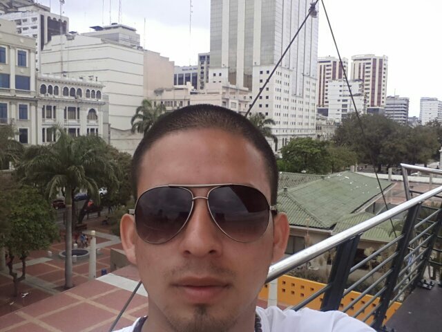 luismarchena25's profile picture. 