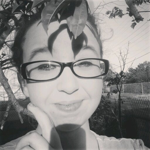 I miss my best-friend Tara Kanchana Robbins! She will always be in my heart!♥