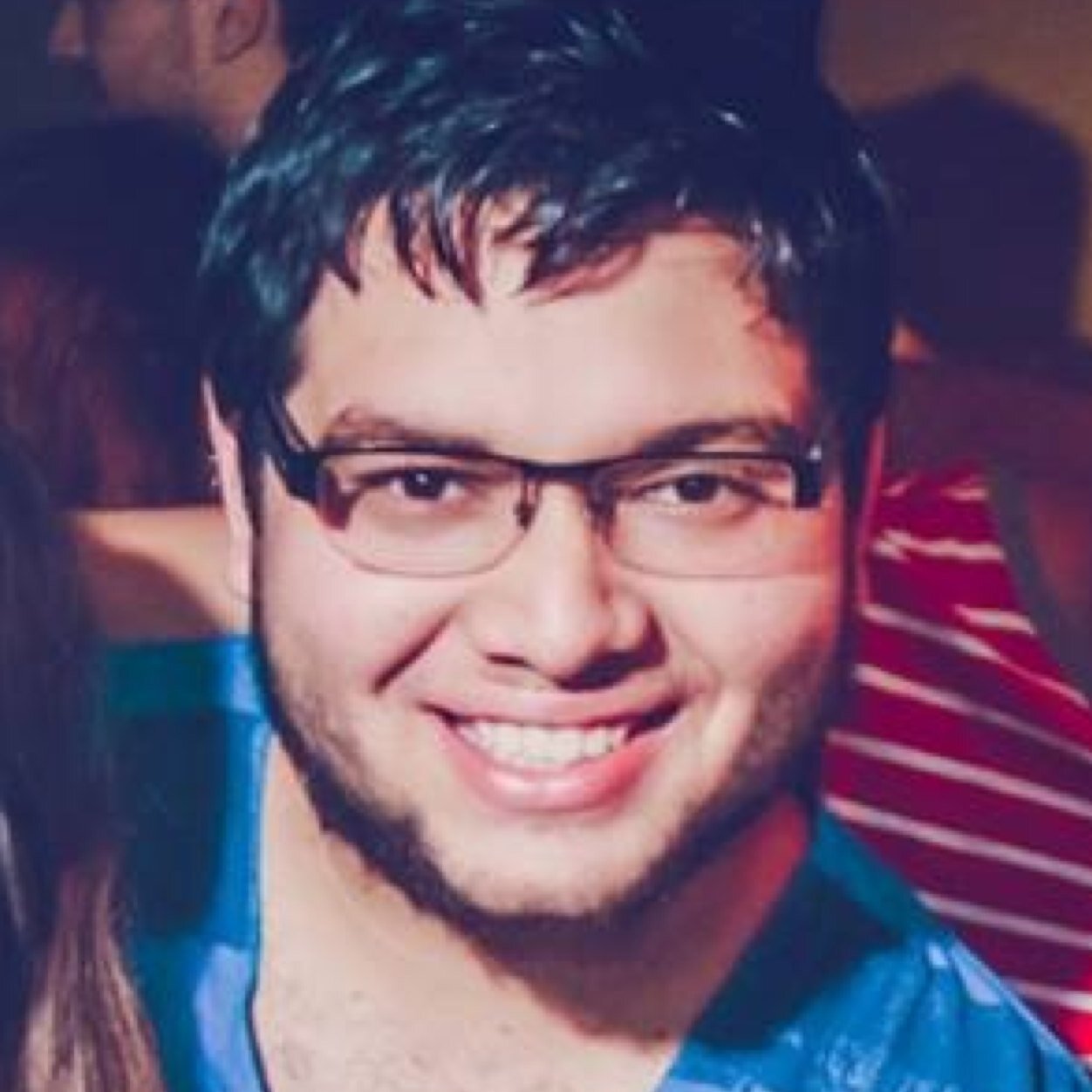 ley_gc's profile picture. Músico, psicoterapeuta de parejas, docente, wielder of the one power y otras identidades