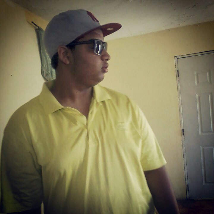 Me acuerdo cuando naci porque fue el dia de mi cumpleaños. Me cOtiZo cOn el Q se cOtiza. ♥ DIOS♥Dame follow pa Qk me siga ConociendoBBM:285AF4AC