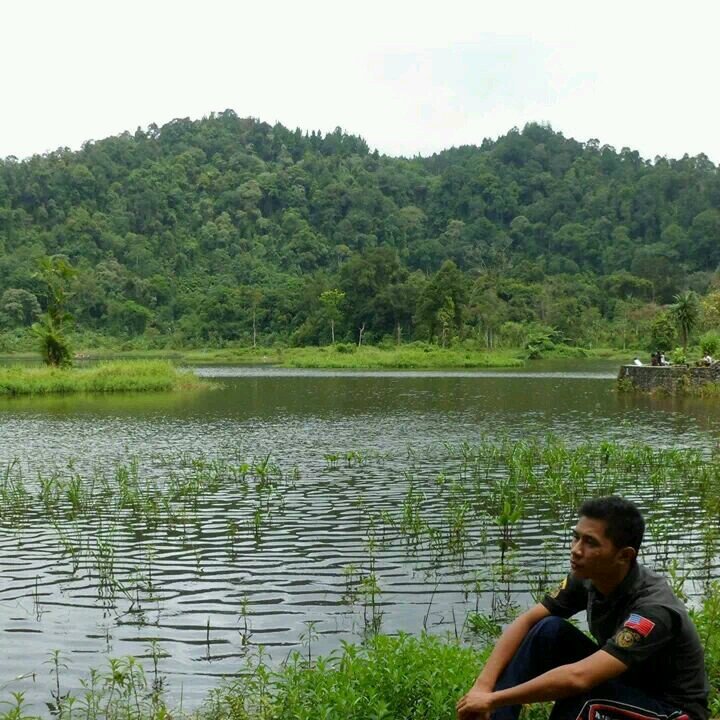 breth12's profile picture. Full Name:
Muhammad Bayu Saputra
Nick Name:
Bayu
Date Of Birth:
05 October, 1988
Blood Type: B
Height:
173cm
Weight:
68 kg

My hobby :
Playing Guit