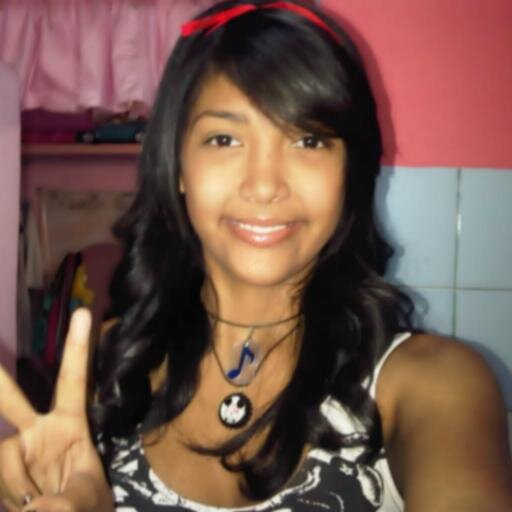 18.Biografía?No Creo Me Da Mucha Pereza.---.♥!:$Así De Simple Sígueme y Te Sigo :*