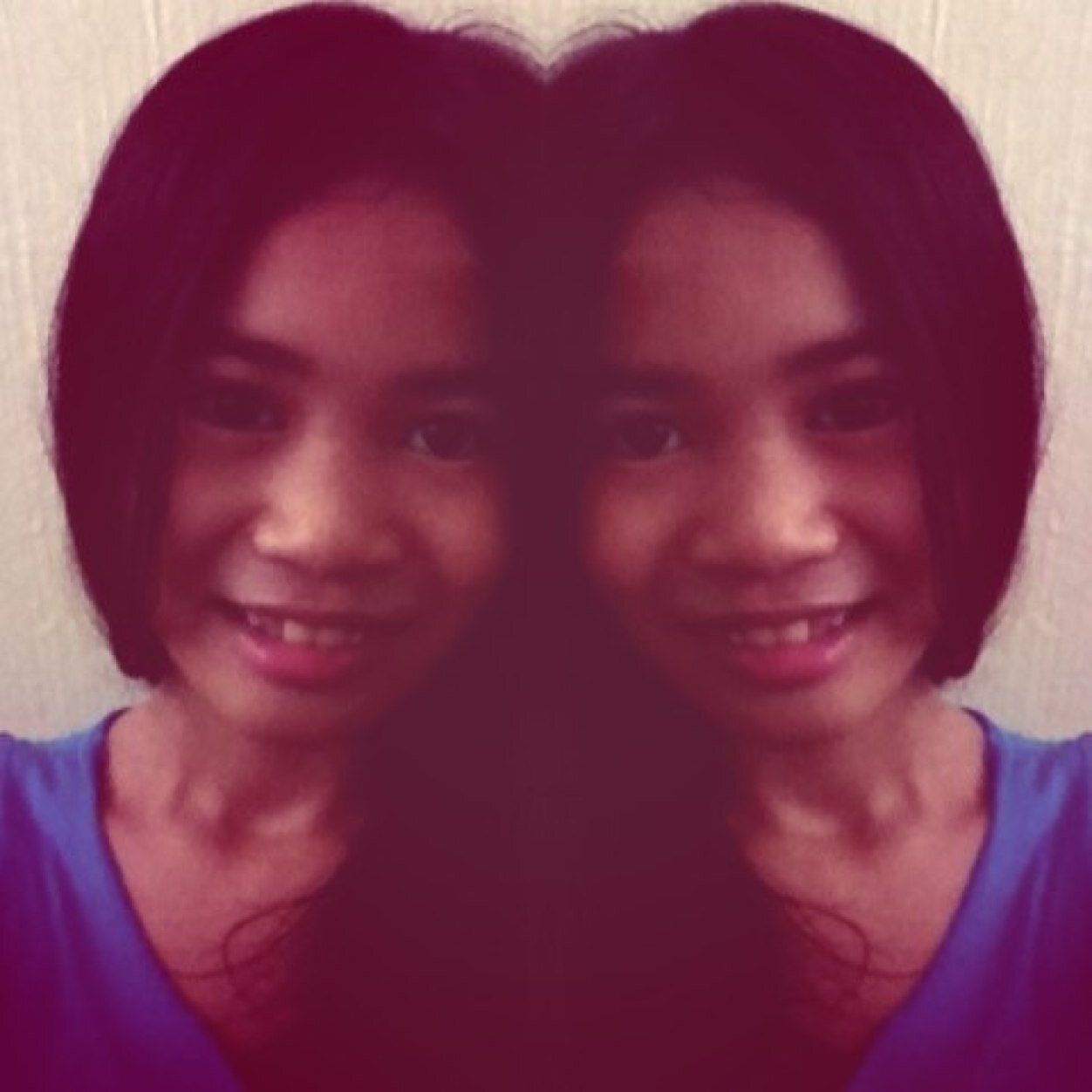Hi Please Follow @Mizuhkih_Sante For A quick Follow Back