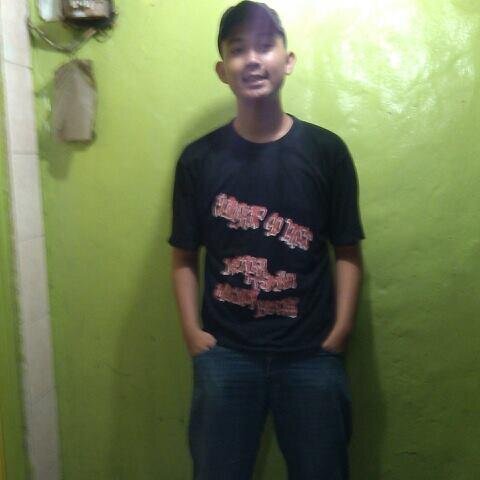 Rangga Eka Wijaya ^_^ Bogor,16 Mei 1996 ^_^ SMK Insan Kreatif ^_^ Mekar Sari Km.30 Senyam Senyum