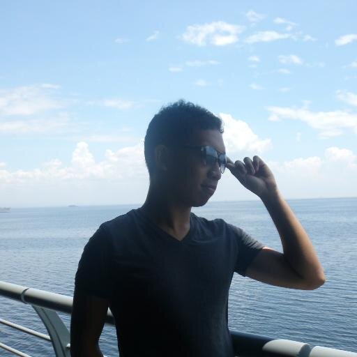 05Dominic's profile picture. just do it & never regret every single moment you had. Experience is ALWAYS the best teacher. :DD